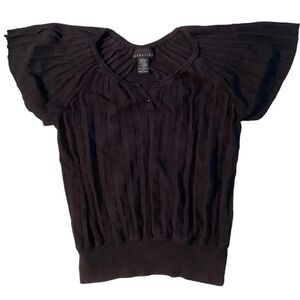 Mossimo flutter sleeved short sleeved sweater